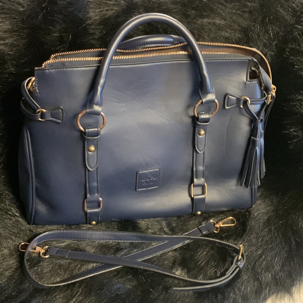 3 very nice purses all 3 for 20 - Picture 7 of 7